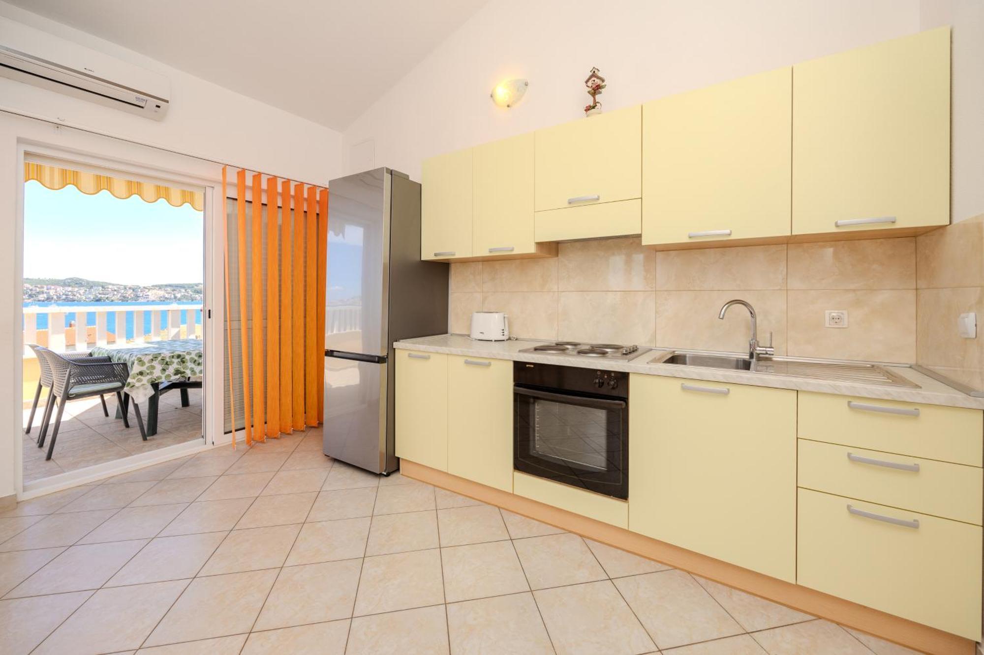 Apartman Markulin Trogir Ngoại thất bức ảnh