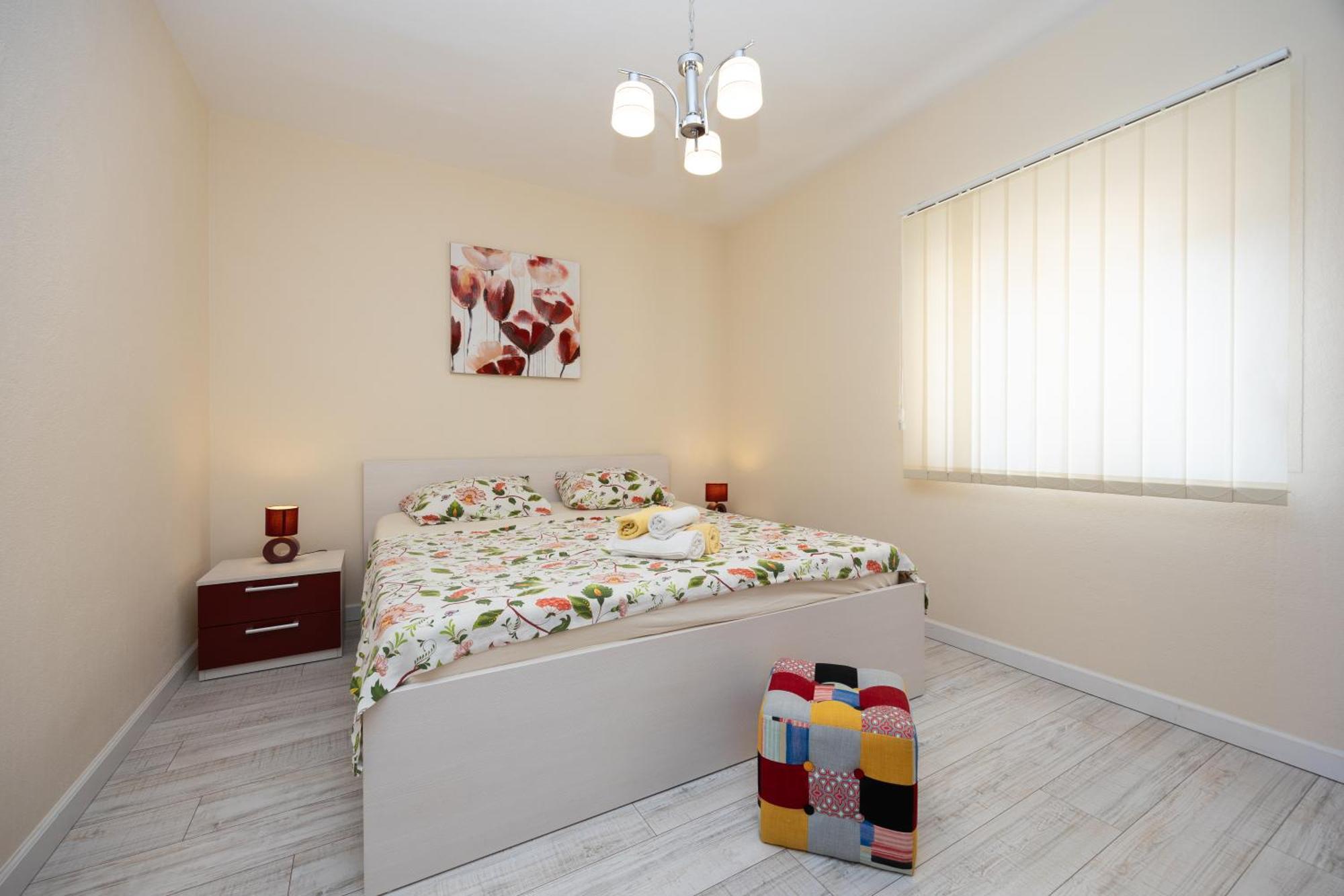 Apartman Markulin Trogir Ngoại thất bức ảnh
