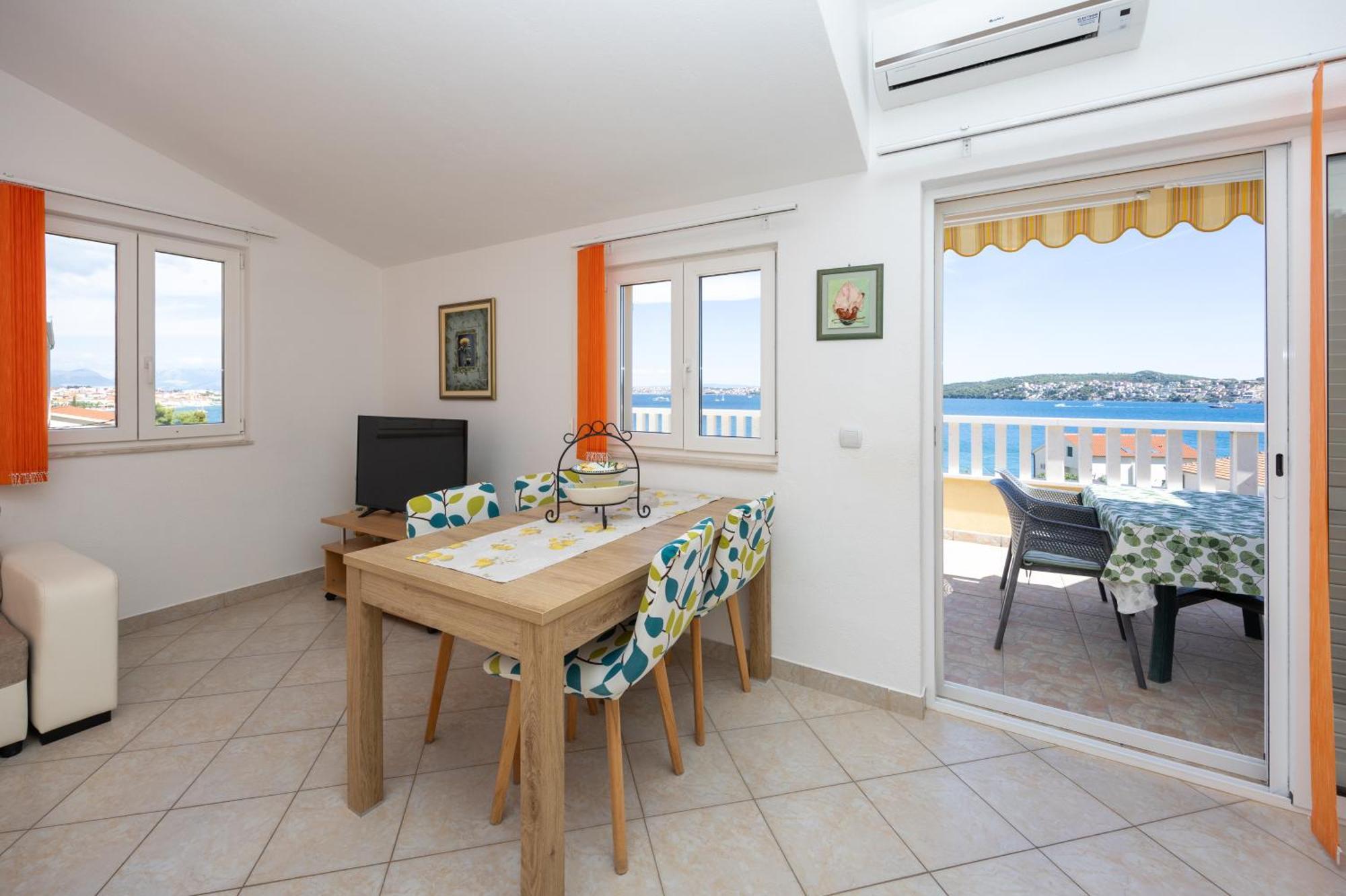 Apartman Markulin Trogir Ngoại thất bức ảnh