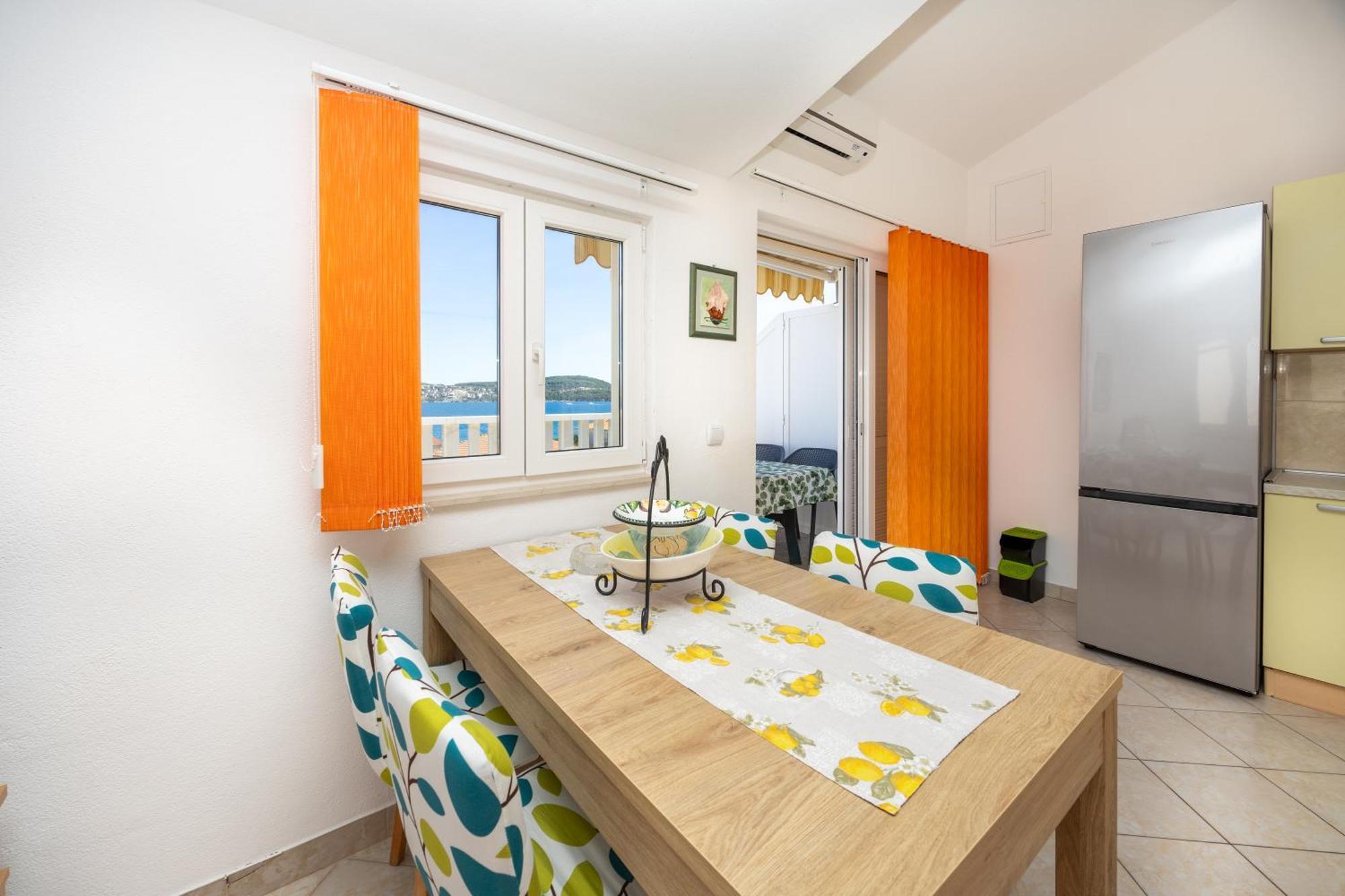 Apartman Markulin Trogir Ngoại thất bức ảnh