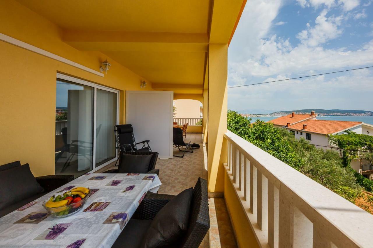 Apartman Markulin Trogir Ngoại thất bức ảnh