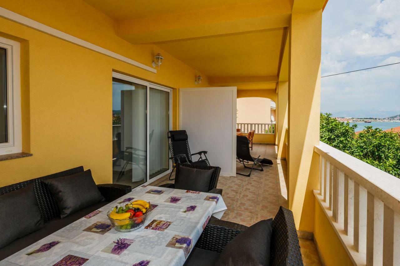 Apartman Markulin Trogir Ngoại thất bức ảnh