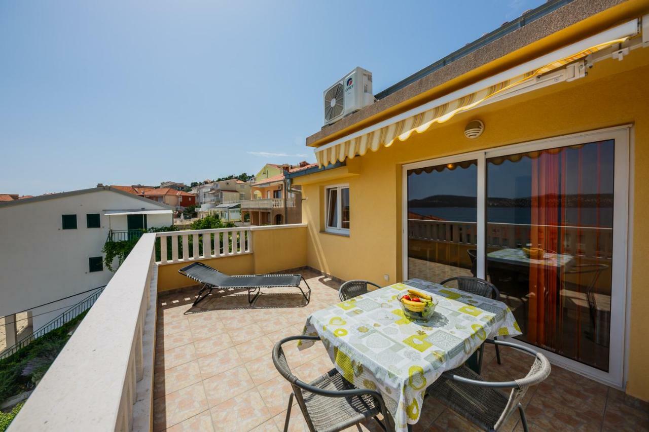 Apartman Markulin Trogir Ngoại thất bức ảnh